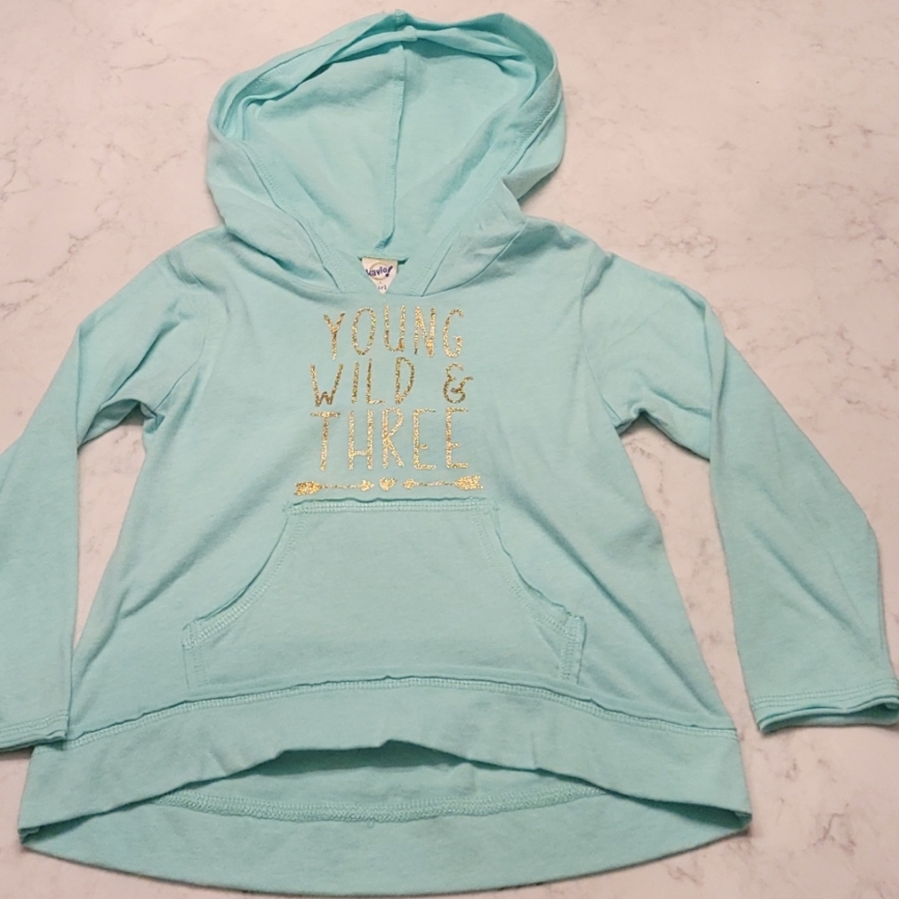 KAVIO! LIGHTWEIGHT HOODIE "YOUNG WILD &THREE" SIZE 3T